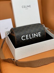 極美品 celine セリーヌ 丸型 ショルダーバッグ