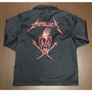 METALLICA アウター コーチ ジャケット メタリカ ブルゾン ジャンパー グッズ ナイロン 上着 防寒 古着 冬物 Mサイズ