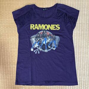 6回着用 ヒステリックグラマー x RAMONES コラボ バクプリ入り フリンジ付き Tシャツ パープル レア ラモーンズ hysteric glamour