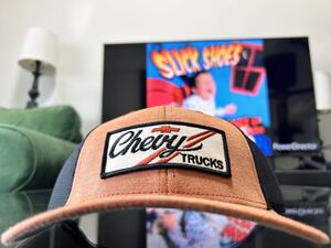 USA シボレー　シェビー Chevy アメ車　メッシュキャップ　オレンジ