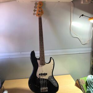 Squier by Fender Jazz Bass 現状品