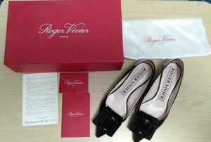 美品☆Roger Vivier　ロジェ・ヴィヴィエ　エナメル　パンプス　RVW50823430D1PB999　ブラック　サイズ36　◎A474