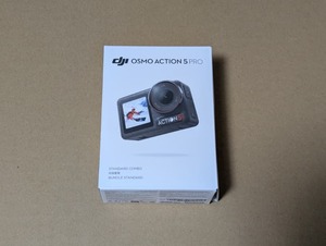 DJI Osmo Action 5 Pro Standard Combo 中古品