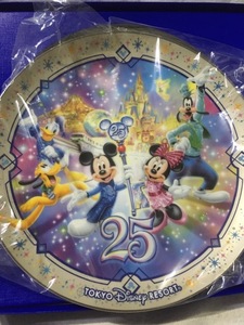送料無料　東京ディズニーリゾート　25周年　ピクチャープレート　新品　未使用品　ミッキーマウス　ミニーマウス