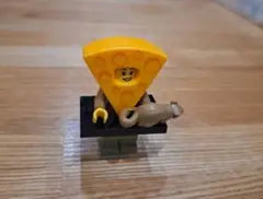 LEGO チーズキャラクターとネズミ