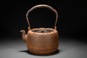 【清】某有名オークション買入 龍文堂 大振鉄瓶 茶煎道具 荒肌鉄瓶 骨董品 古美術