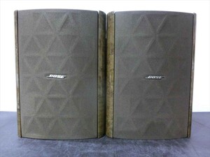 T【A7-79】【100サイズ】BOSE ボーズ/121V スピーカー ペア/オーディオ機器/ジャンク扱い/※傷・汚れ有