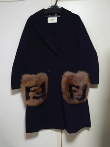 Fendi フォックスファー FFロゴ ファーポケット ブラックウール コート 