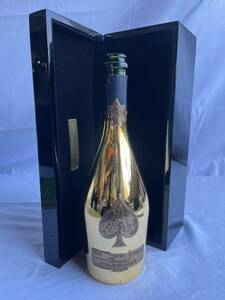 153 アルマンド ブリニャック　ブリュット ゴールドARMAND DE BRIGNAC　CHAMPAGNE シャンパン 80サイズ