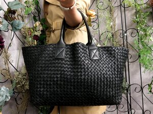 ●超美品●BOTTEGA VENETA ボッテガ ヴェネタ●カバ●イントレチャート●カーフ レザー 本革●トート バッグ●黒●A4 書類 かばん●Js53775