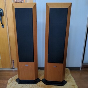 DYNAUDIO Facette ディナウディオ　ファセット（多面体）ペア　サランネット　Manual 　元箱　美品