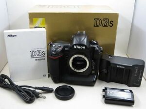 [21555W5]★動作品★NIKON D3S ボディ 元箱付き