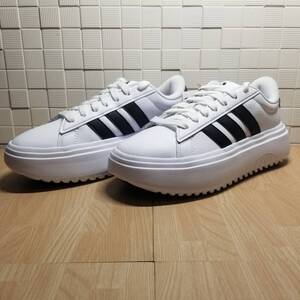 送料無料・新品未使用！！アディダス adidas カジュアルシューズ スニーカー / GRAND COURT PLATFORM W / 白 定価8250円 23.0ｃｍ