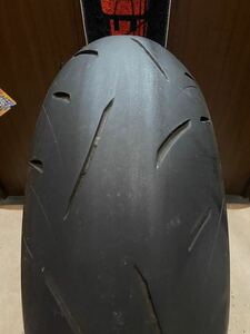 中古MCタイヤ 2022年製造 DUNLOP SPORTMAX ROADSPORT2 190/50ZR17 ダンロップ ロードスポーツ2 190 50 17 0522 K5539