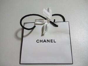 【シャネル(CHANEL)の紙袋】1回使用のみの中古