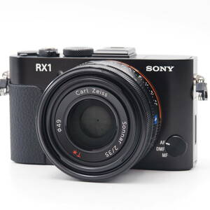 102206☆極上品☆ソニー SONY デジタルスチルカメラ Cyber-shot RX1 2430万画素CMOS 光学1倍 DSC-RX1