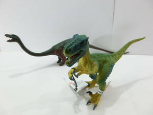 schleich.シュライヒ ベロキラプトル 18ｃｍ◆ブロントサウルス 31.5ｃｍ/恐竜 フィギュア