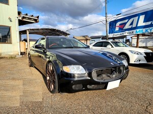 安心の６ＡＴ！ 乗って帰れます♪ クアトロポルテ スポーツＧＴ 仕様 (正エグゼクティブＧＴ) 新品車高調＆２０ＡＷ装着 黒革×サンルーフ