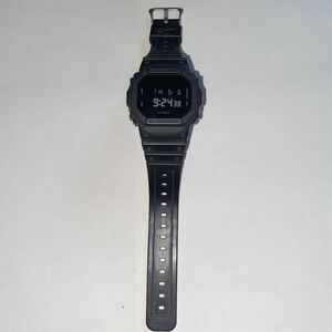 【2】CASIO カシオSHOCK 3229 DW-5600BB RESIST 20BAR 腕時計【未確認】【60s】