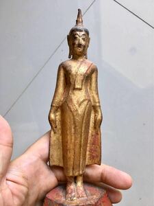 【タイ骨董】タイ北部　ランナー期 木製仏立像１９世紀