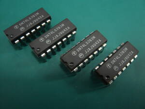 Motorola SN74LS393N DUAL 4-BIT BINARY COUNTERS 4個 送料込み