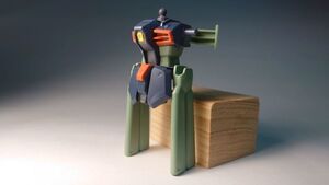 HG 1/144 カオスガンダム (SEED DESTINY)　胴体※パーツ欠品、塗装アリ　ガンプラ 完成品 ジャンク