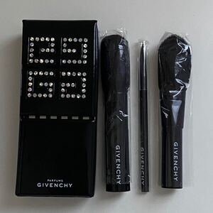 B4K512◆新古品◆ ジバンシイ GIVENCHY ブラシセット　ケース付き メイクブラシ 合計3本セット