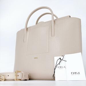 未使用FURLA フルラ アストリッド　2wayショルダーバッグ　レザー