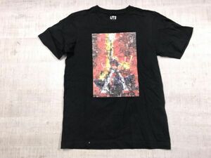 ユニクロ UNIQLO UT 機動戦士ガンダム VSジオング アニメ マンガ コラボ 名シーン 半袖フォトTシャツ カットソー メンズ S 黒