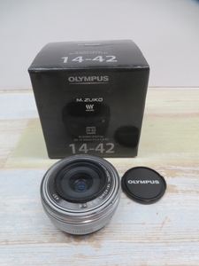 ★OLYMPUS M.ZUIKO DIGITAL 14-42mm 1:3.5-5.6 カメラレンズ デジタルカメラ用 オリンパス カメラ用品 両側キャップ/元箱付 USED 95547★！