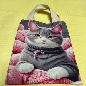 ピンクの毛糸 ねこのトートバッグ ハンドメイド