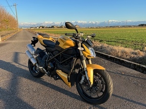 ★2012　YEAR DUCATI STREETFIGHTER 848 ★　DUCATI ストリートファイター 848 2012 年式★