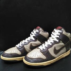 ナイキNIKE限定2003年製ダンクハイプレミアムDUNK HIGH PREMIUMアウトドアパックOUTDOOR PACKカーキ/ブラウン28.0㎝US10.0中古品306968-221