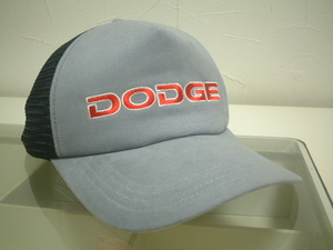 ★在庫一掃セールです★送料無料★必見★激安★DODGE★ダッヂの★お洒落で★綺麗で★粋な★極軽～い★メッシュ★キャップ★グレー★新品★