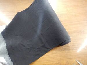 日本 反物122603 黒絹　着物解いた反物　 浴衣　着物KIMONO はぎれ　日本製　JAPAN 昭和レトロ