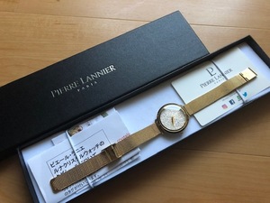 美品 付属品付 レア PIERRE LANNIER ピエールラニエ ルナクリスタル スワロフスキー ゴールド MADE IN FRANCE クオーツ 腕時計