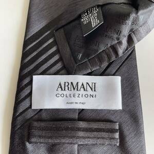 ARMANI COLLEZIONI（アルマーニコレツォーニ） ブラックカラーストライプネクタイ