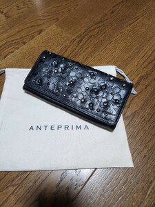 ANTEPRIMA　長財布　黒