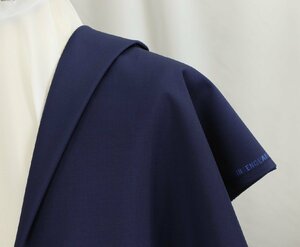 ●ドーメル社代表作「スーパーブリオ」定番の紺無地・超高級60%skモヘア・美しい光沢です。XSスーツまたはジャケット・長さ2.6/2.4m