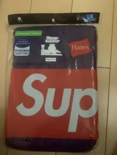 Supreme Hanes Tee