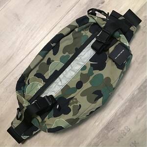 ★激レア★ KAWS bendy 1st camo green ウエスト バッグ a bathing ape BAPE カウズ エイプ ベイプ アベイシングエイプ waist bag m32