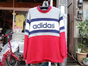 ビンテージ　デサント製　アディダス　赤×紺×グレー色なスウェットシャツ　サイズM-L