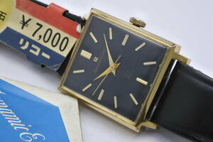 リコー高級機☆1960年代頃製　RICOH　DYNAMIC　ESCORT 27石 角形黒文字盤　保油耐震高精度　手巻紳士腕時計　稀少モデルデッドストック品