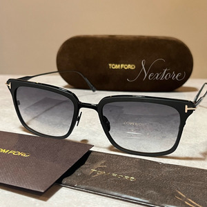 規品 新品 トムフォード TF831 02B メガネ サングラス 眼鏡 アイウェア TOMFORD