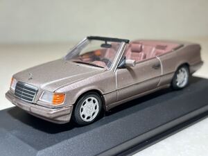 1/43「メルセデスベンツ Eクラス カブリオレ」 W124後期 ローズウッド ミニチャンプス製 430 033532