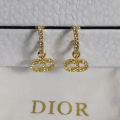 Dior Clair D Lune ピアス