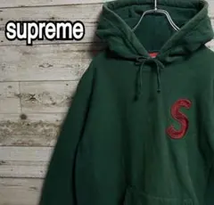 西島隆弘　Supreme パーカー