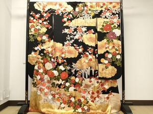 平和屋着物■豪華振袖　駒刺繍　雲重ね鴛鴦草花文　黒地　金彩　逸品　CAAI7171ev