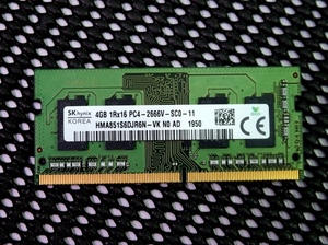 SKhynix製 4GB DDR4 PC4-2600V SDRAM SODIMM　2666MHz 、260pin ★ 動作品 ★ 複数出品 ★ 送料無料