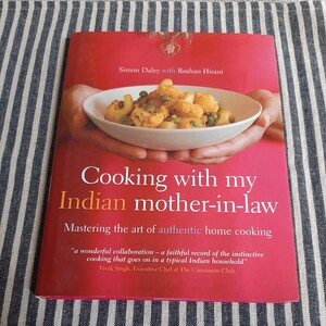 E3☆Cooking with my Indian mother-in-law☆Mastering the art authentic home cooking☆洋書☆料理本☆